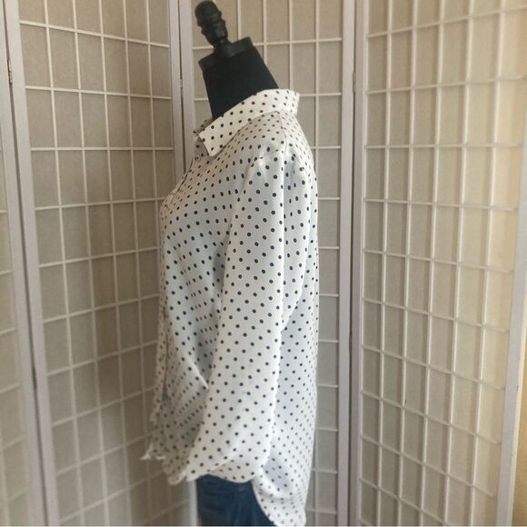 Laundry by Shelli Segal White Blouse with Navy Polka Dots, Size Small - Picture 10 of 12